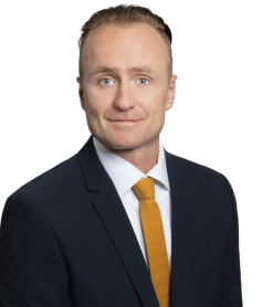 Derek Wissner display